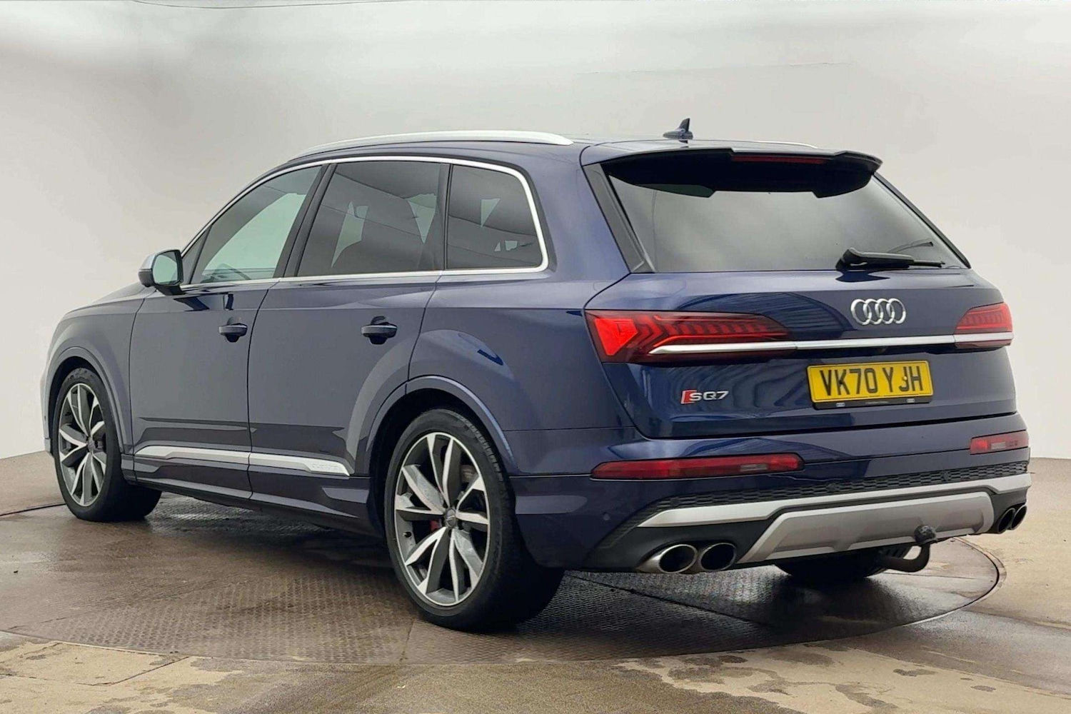 Used Audi Q7 2020 for sale - 77206498: Photo 3