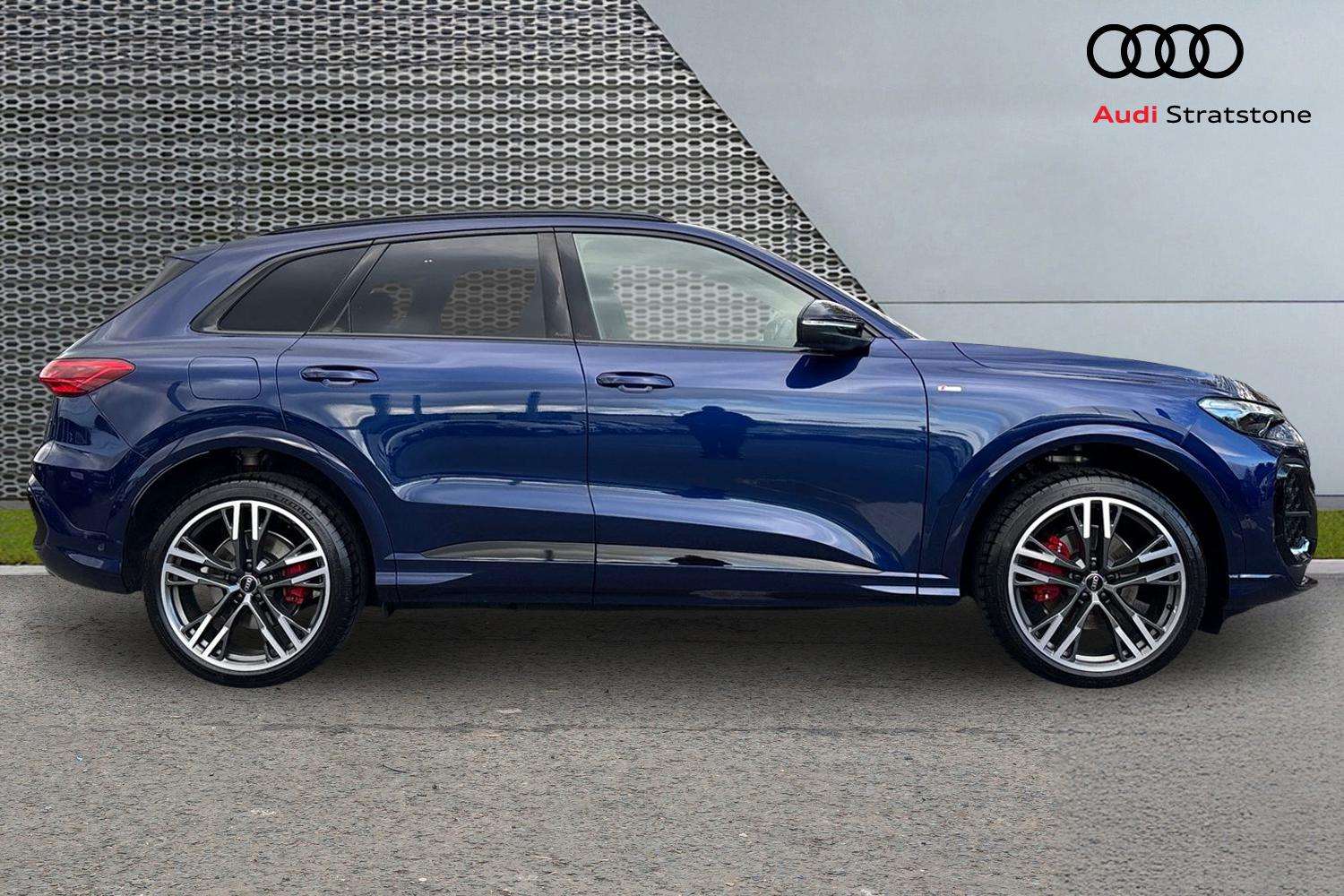 Used Audi Q5 2025 for sale - 76587629: Photo 4