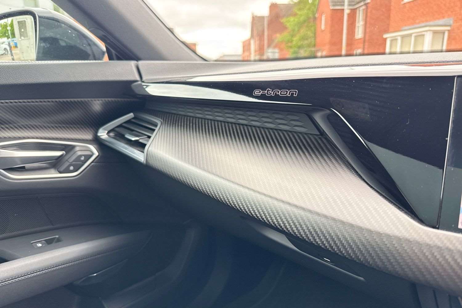 Used Audi RS e-tron GT 2022 for sale - 76856945: Photo 33