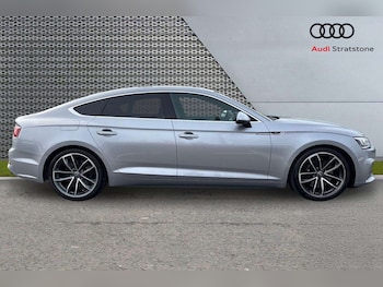 Used Audi A5 2018 for sale - 77648956: Photo
