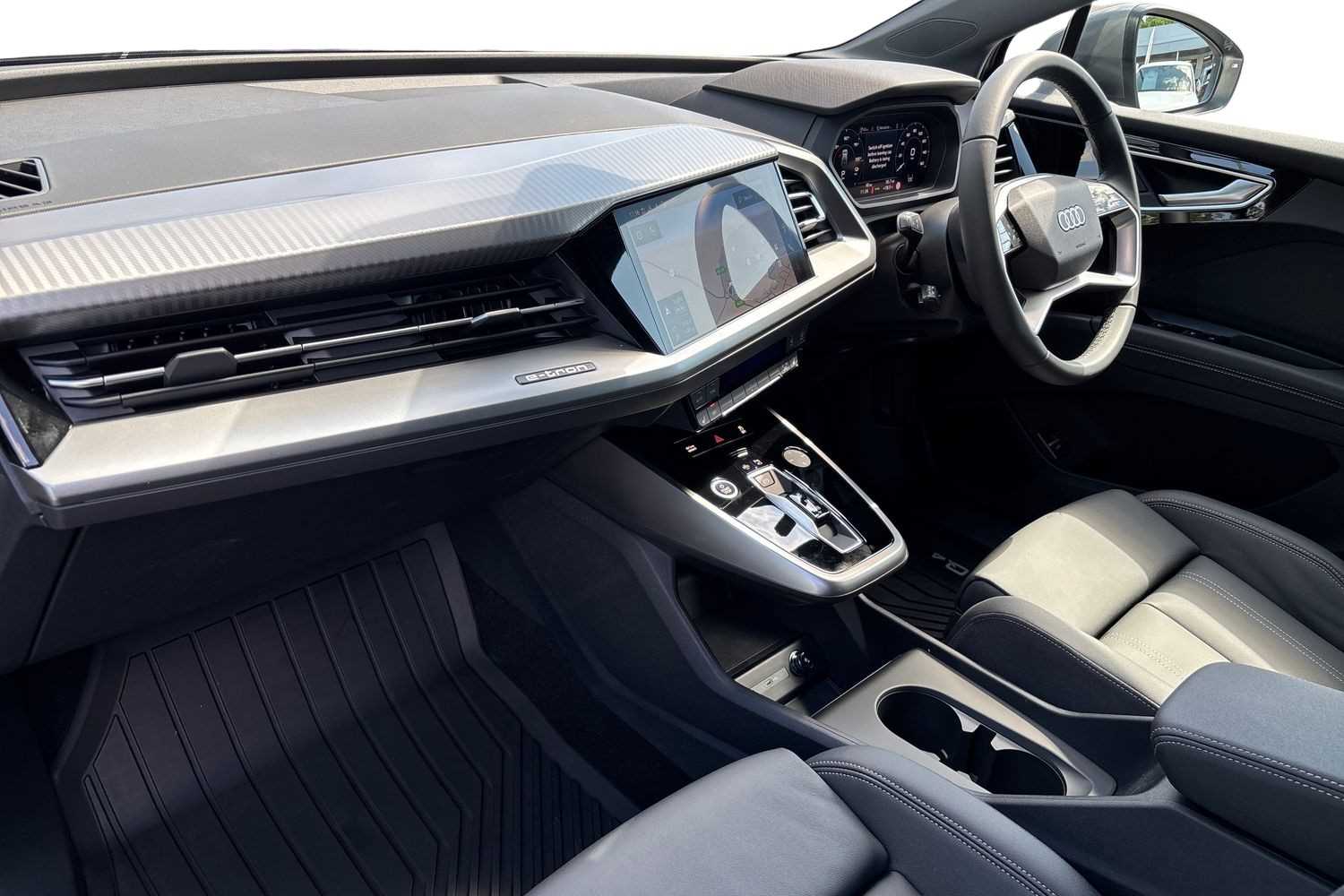 Used Audi Q4 e-tron 2025 for sale - 76113407: Photo 2