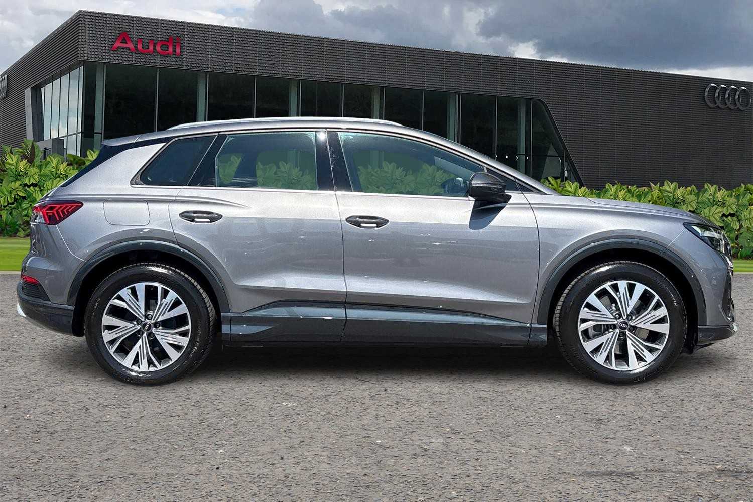 Used Audi Q4 e-tron 2025 for sale - 76113407: Photo 4