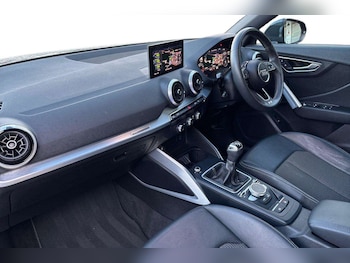 Used Audi Q2 2021 for sale - 76774323: Photo