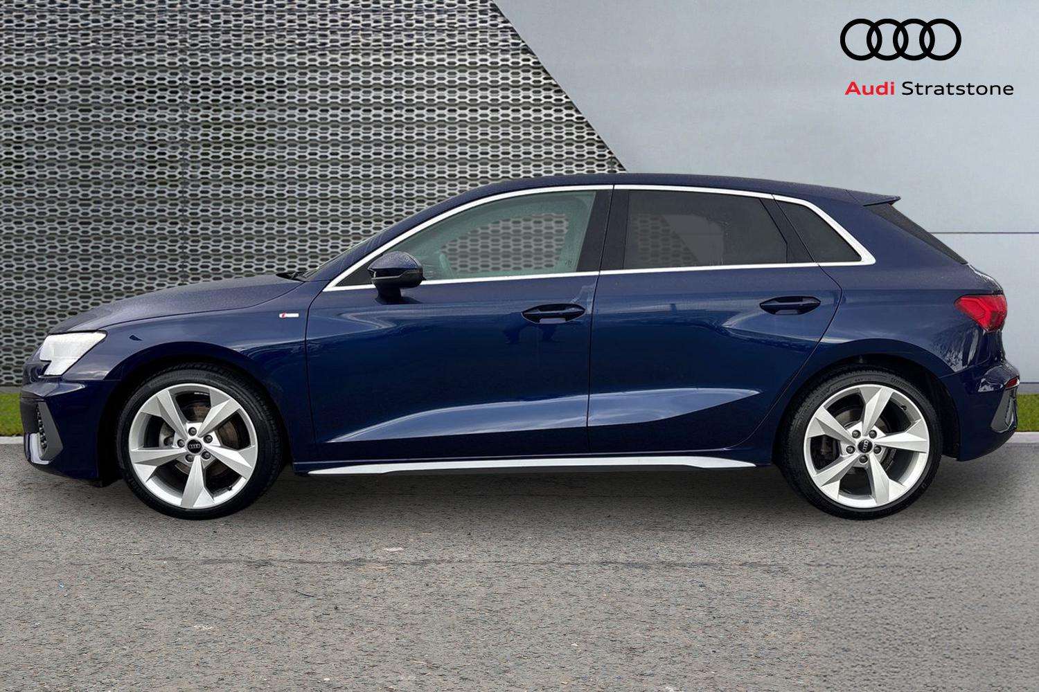 Used Audi A3 2023 for sale - 76515639: Photo 8