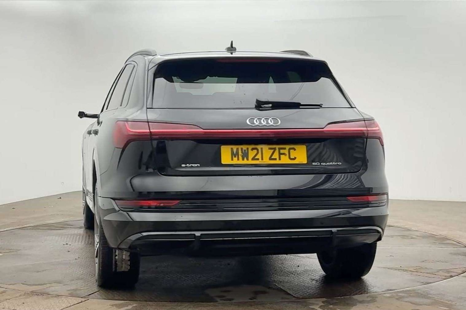 Used Audi e-tron 2021 for sale - 77257512: Photo 3