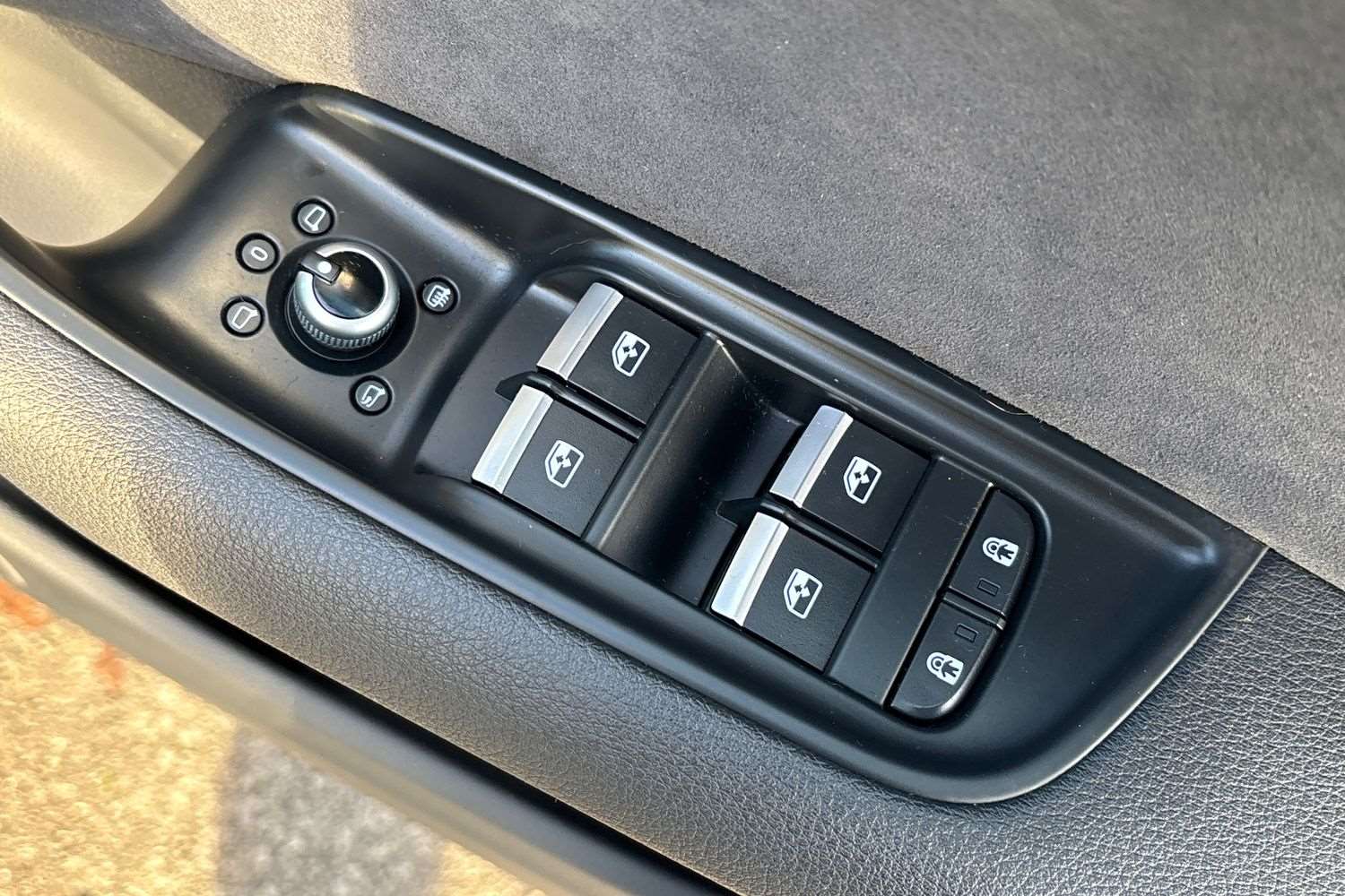 Used Audi Q7 2023 for sale - 77011286: Photo 15