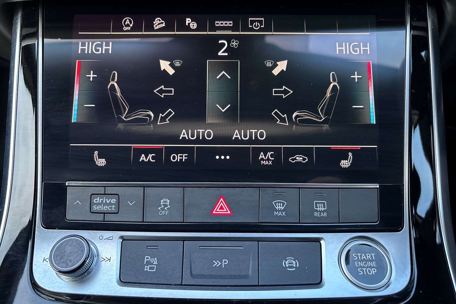 Used Audi Q7 2023 for sale - 77011286: Photo 32