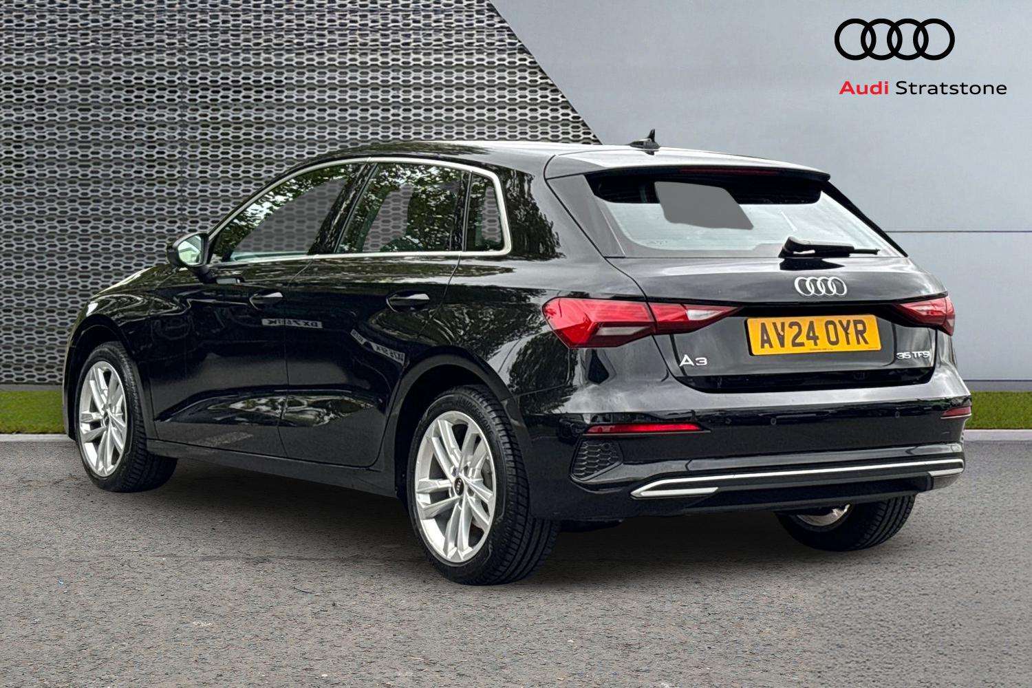 Used Audi A3 2024 for sale - 76156219: Photo 3