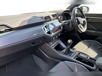 Used Audi Q3 2019 for sale - 78407763: Photo