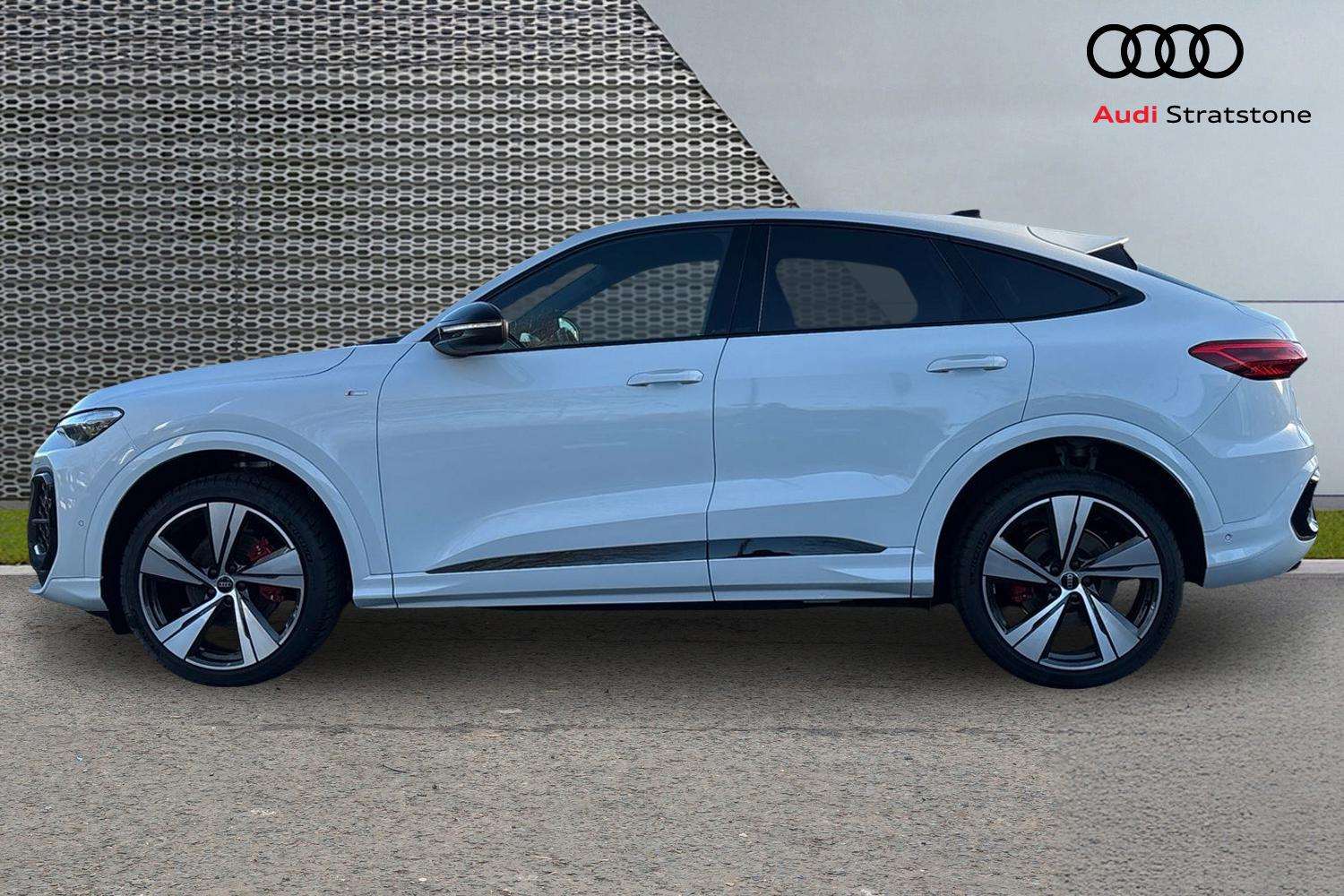 Used Audi Q5 2025 for sale - 77112498: Photo 8