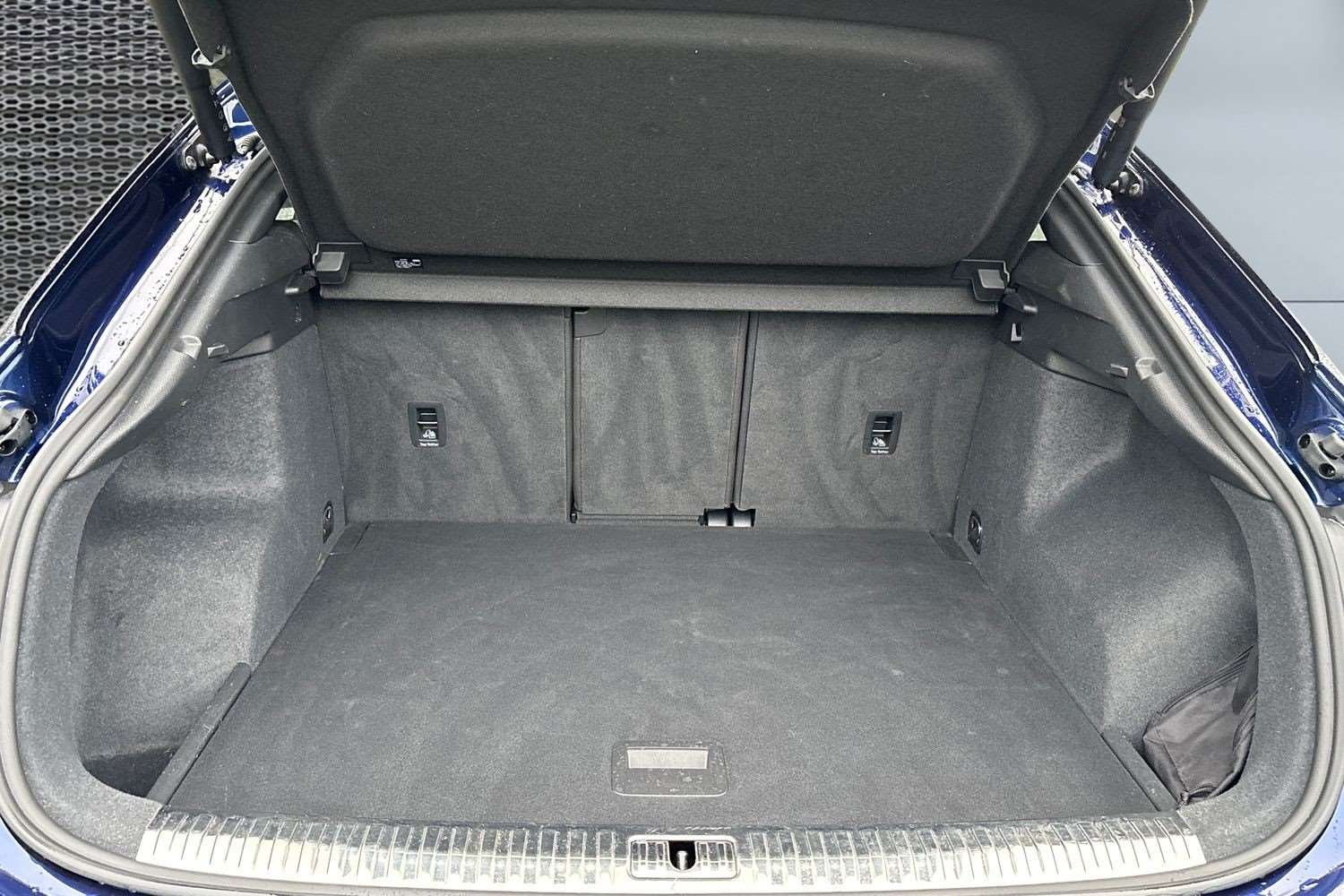 Used Audi Q3 2023 for sale - 76125760: Photo 13