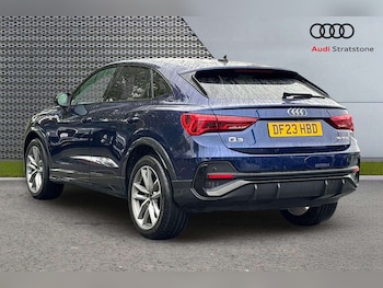 Used Audi Q3 2023 for sale - 76125760: Photo
