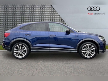 Used Audi Q3 2023 for sale - 76125760: Photo