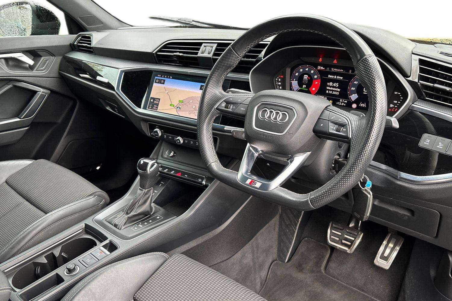 Used Audi Q3 2023 for sale - 76125760: Photo 6