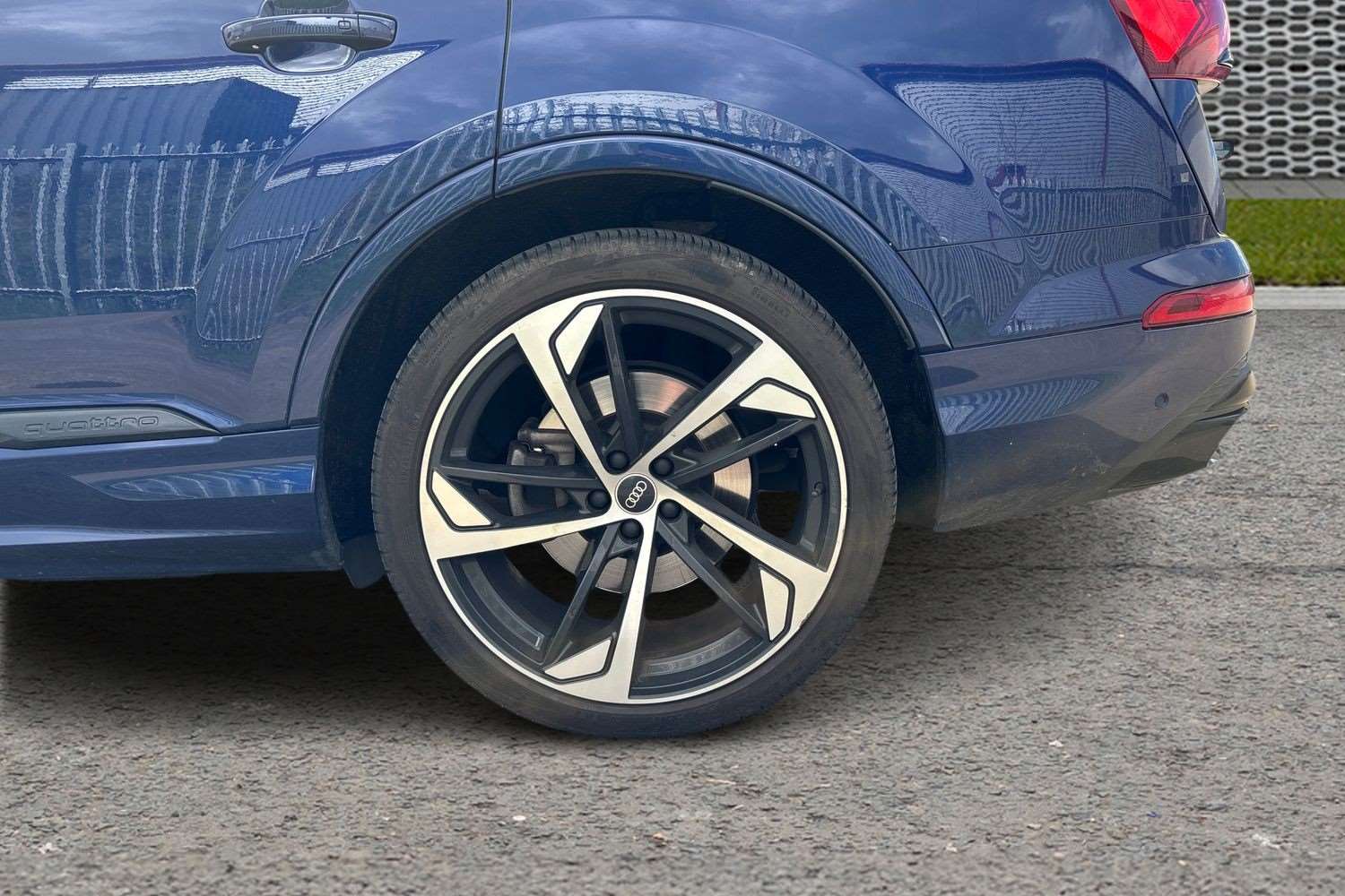 Used Audi Q7 2023 for sale - 78119186: Photo 10