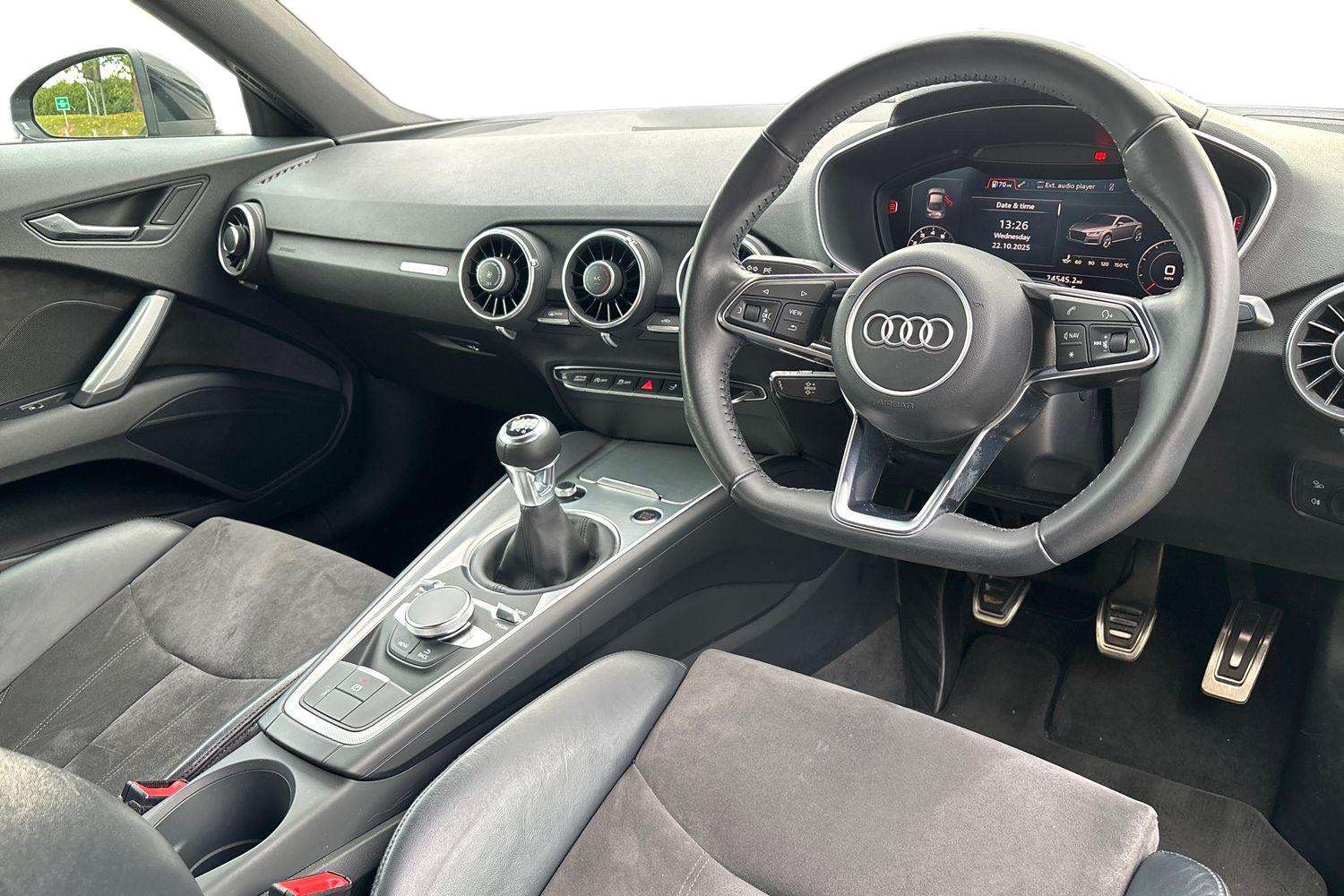 Used Audi TT 2017 for sale - 76329253: Photo 6