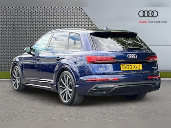 Used Audi Q7 2023 for sale - 78465077: Photo