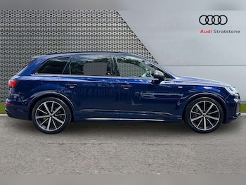 Used Audi Q7 2023 for sale - 78465077: Photo