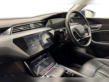 Used Audi e-tron 2020 for sale - 78010010: Photo