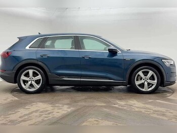Used Audi e-tron 2020 for sale - 78010010: Photo
