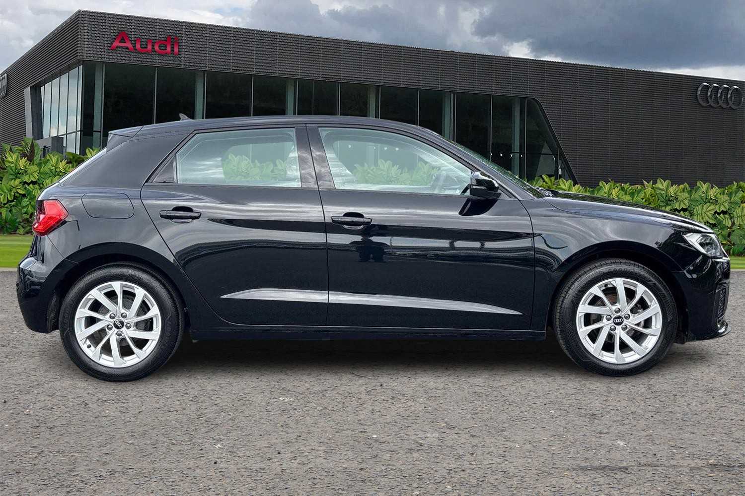 Used Audi A1 2021 for sale - 76339662: Photo 4