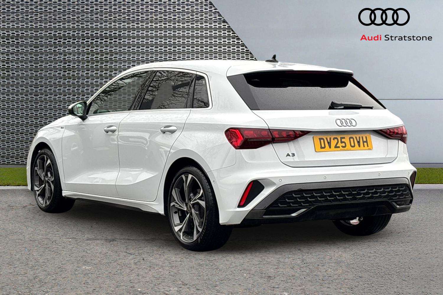 Used Audi A3 2025 for sale - 76804974: Photo 3