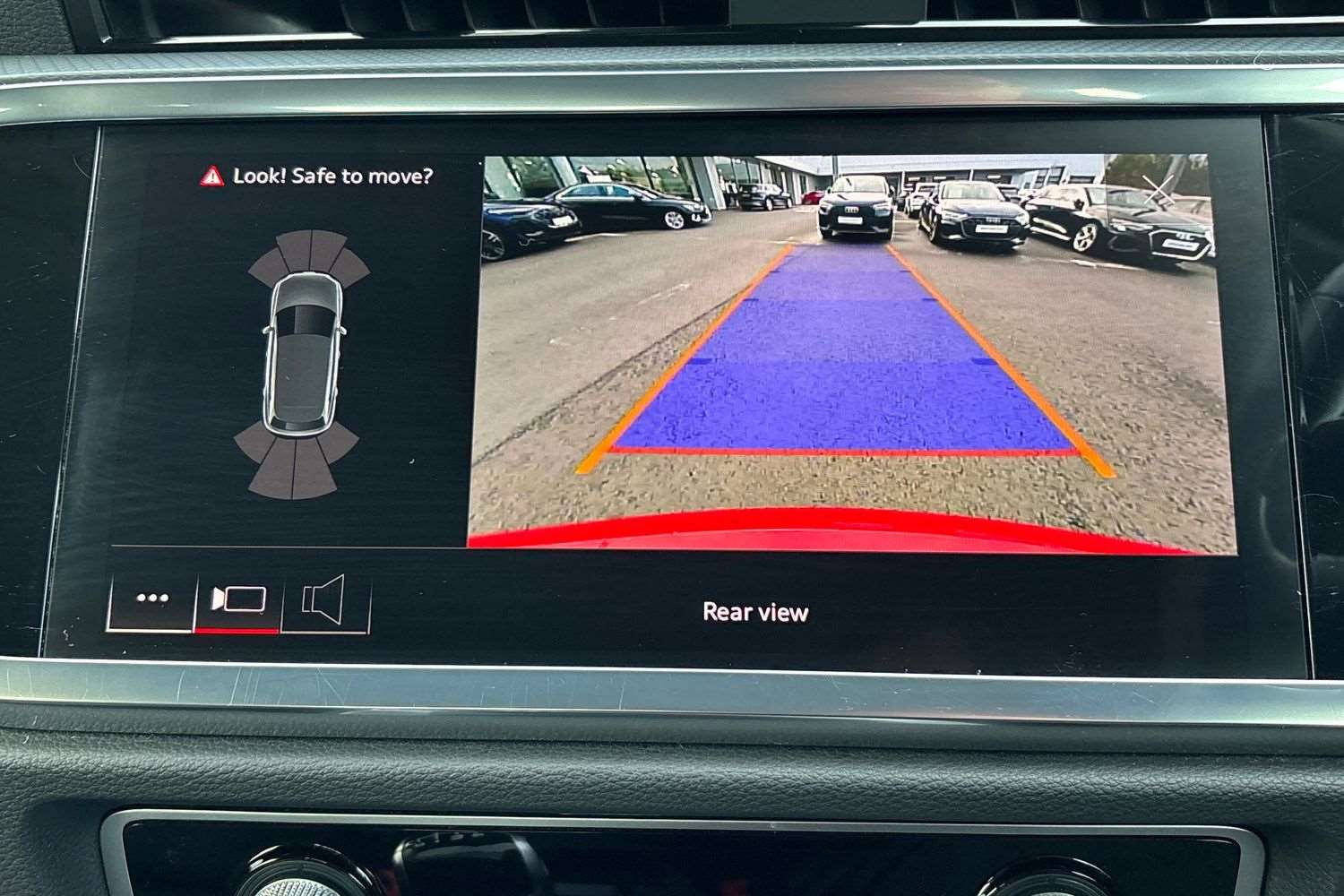 Used Audi Q3 2023 for sale - 76272167: Photo 27