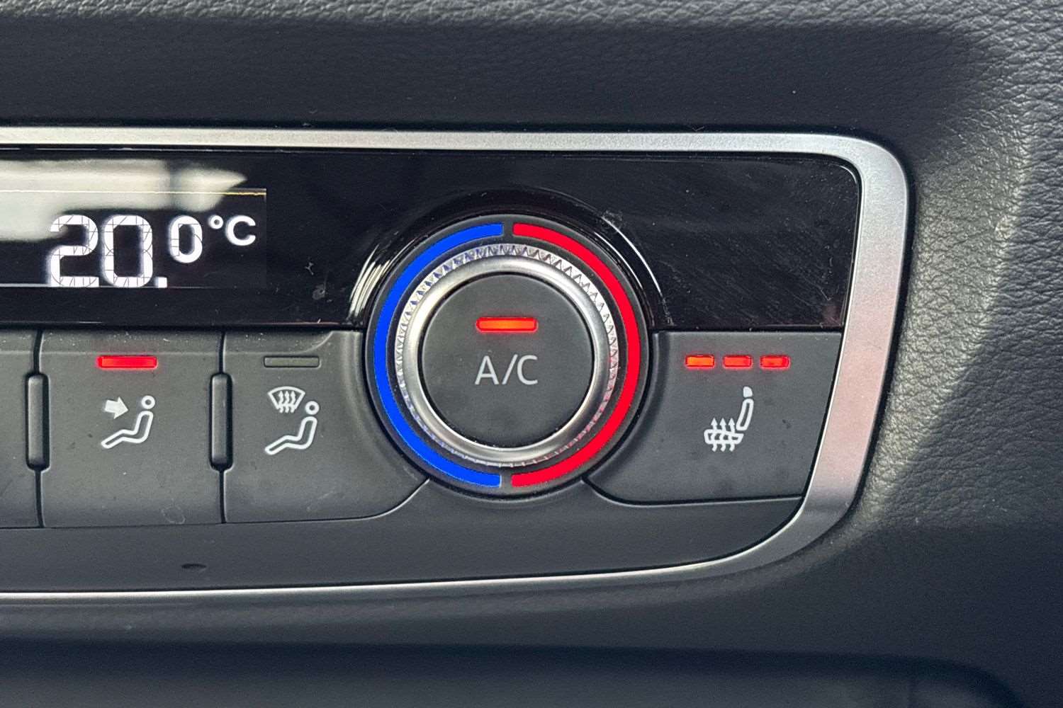 Used Audi Q3 2023 for sale - 76272167: Photo 30