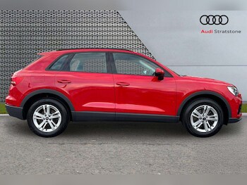 Used Audi Q3 2023 for sale - 76272167: Photo