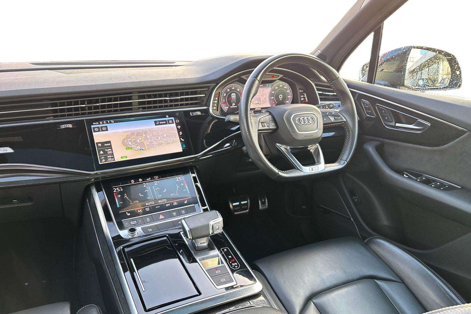 Used Audi Q7 2020 for sale - 76875676: Photo 21