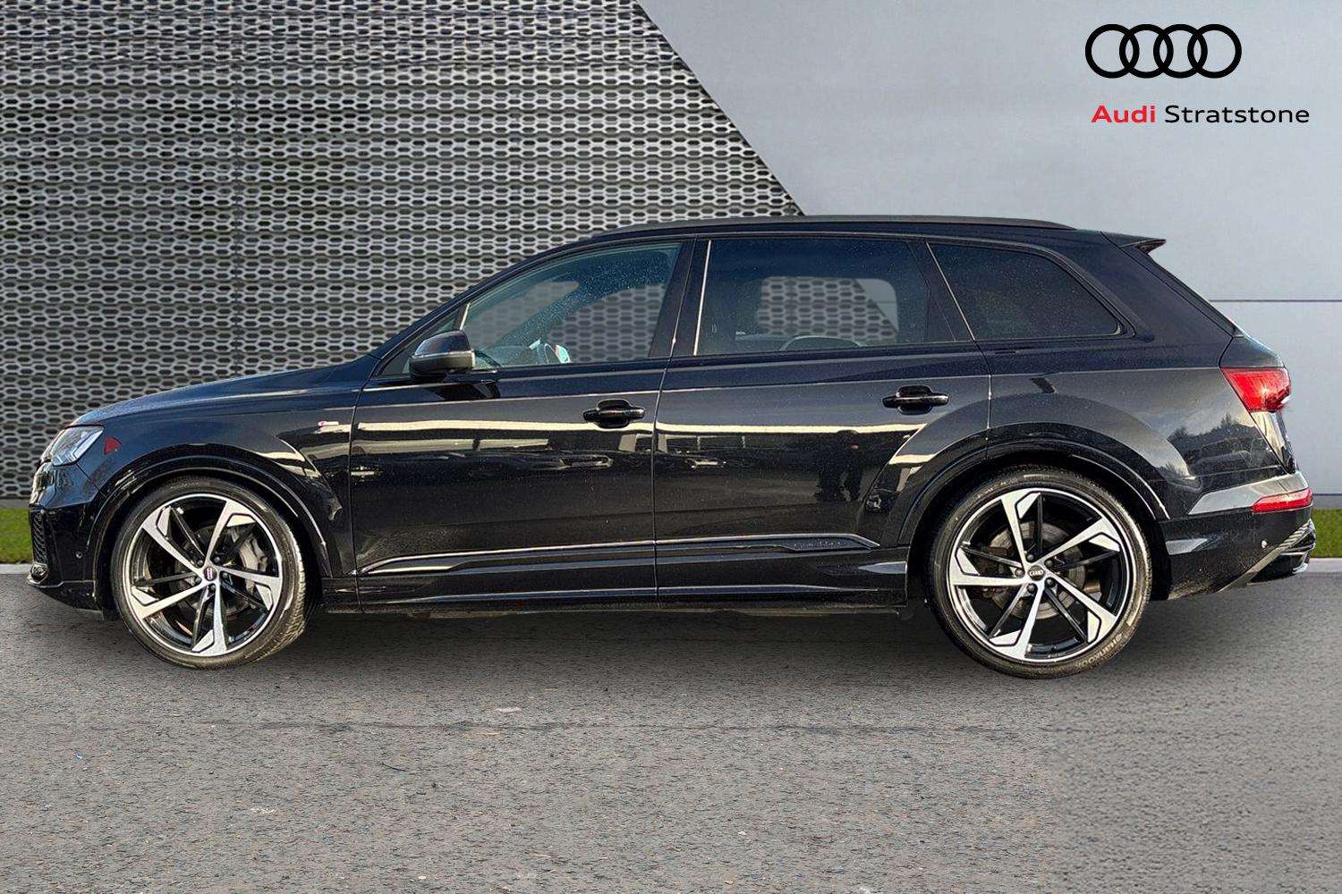 Used Audi Q7 2020 for sale - 76875676: Photo 8