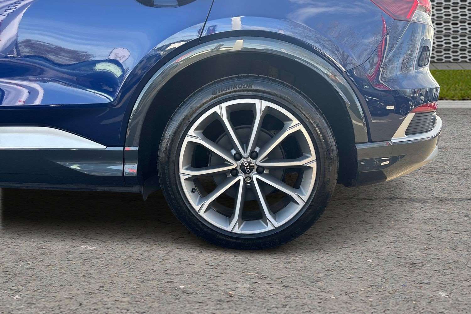 Used Audi Q4 e-tron 2025 for sale - 77913671: Photo 10