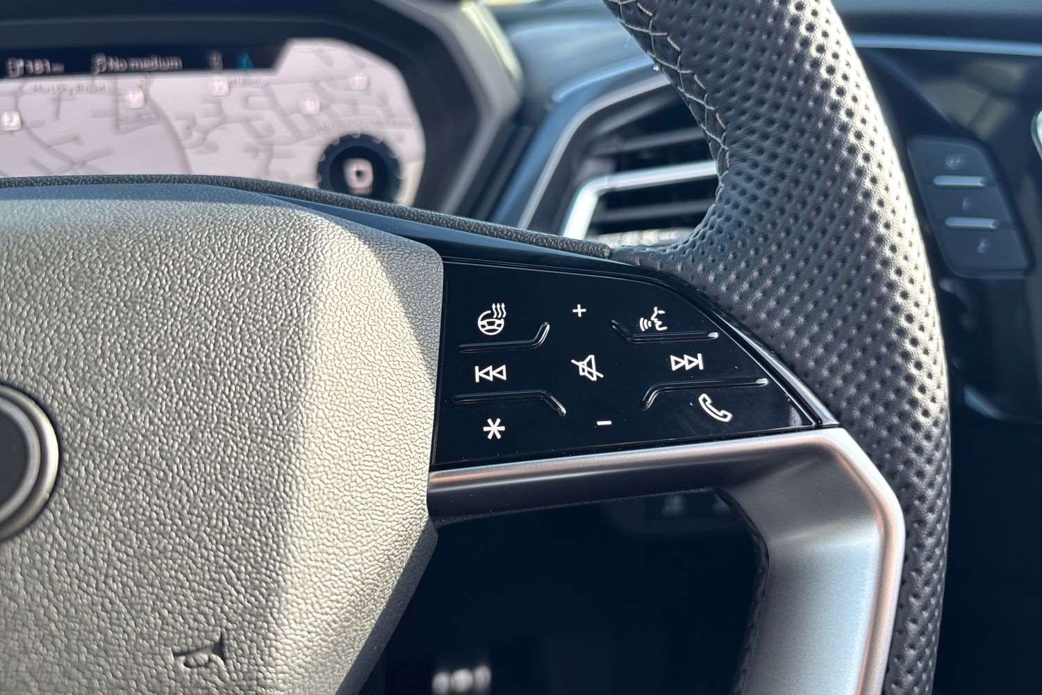 Used Audi Q4 e-tron 2025 for sale - 77913671: Photo 18