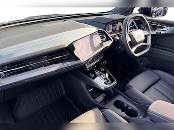 Used Audi Q4 e-tron 2025 for sale - 77913671: Photo