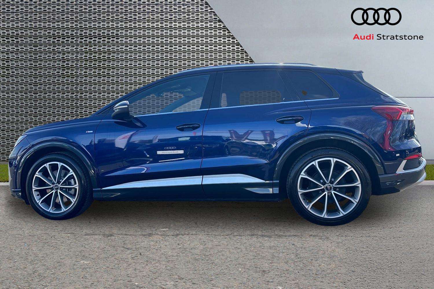 Used Audi Q4 e-tron 2025 for sale - 77913671: Photo 8