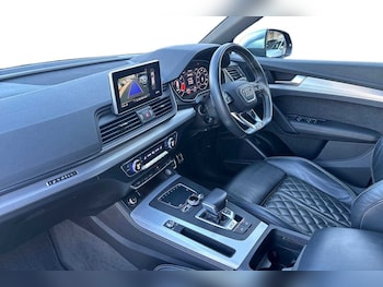 Used Audi Q5 2020 for sale - 75699467: Photo