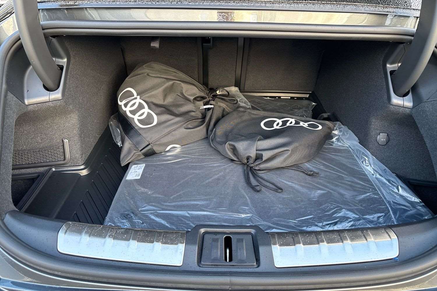 Used Audi e-tron GT 2025 for sale - 76789387: Photo 13