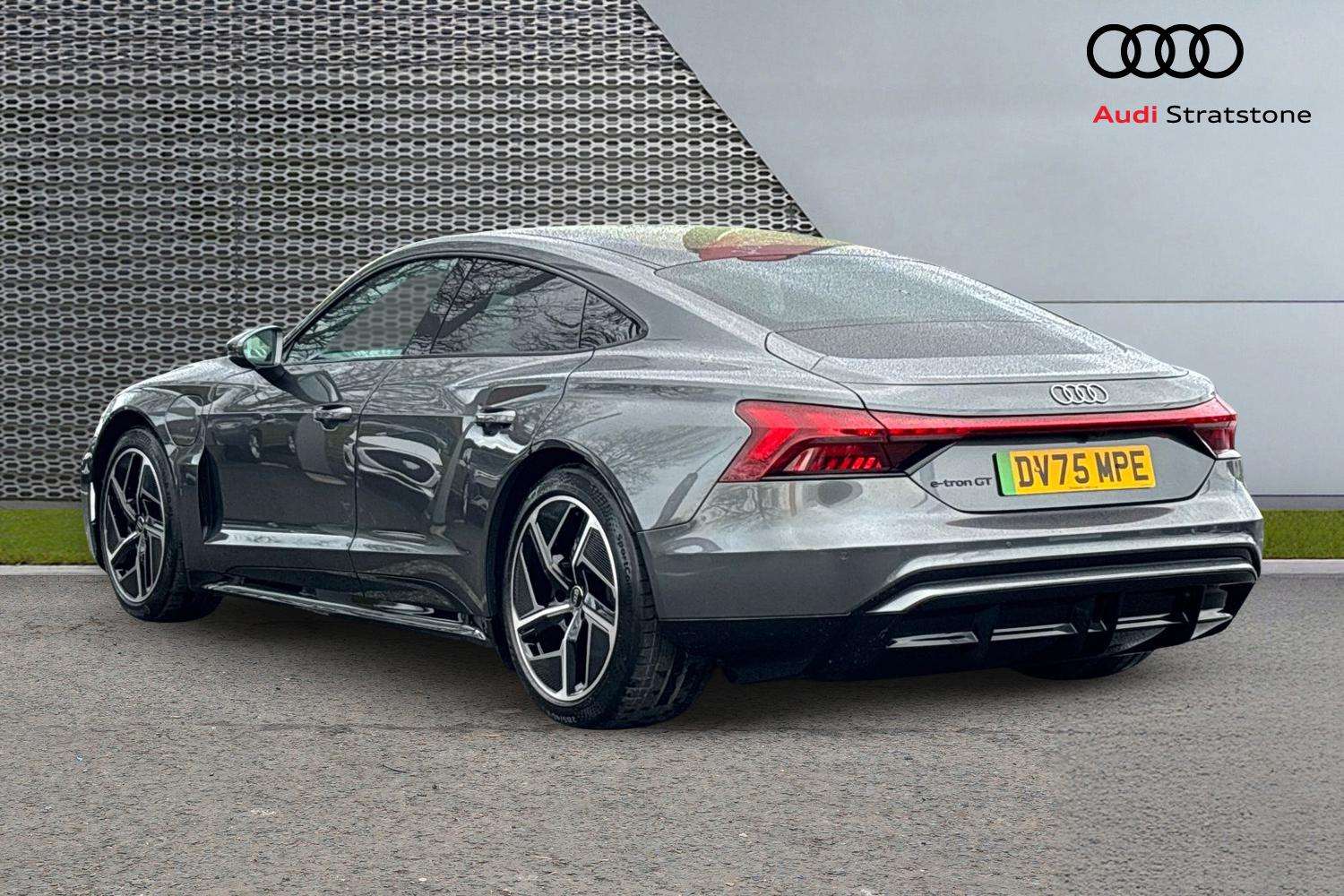 Used Audi e-tron GT 2025 for sale - 76789387: Photo 3