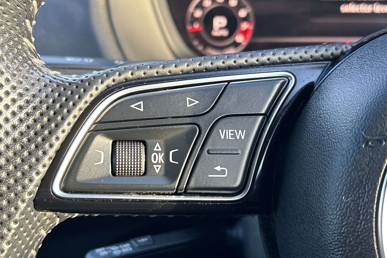 Used Audi Q2 2020 for sale - 77239875: Photo 17