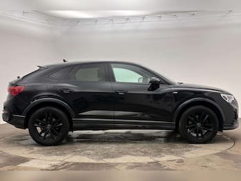 Used Audi Q3 2022 for sale - 79770906: Photo