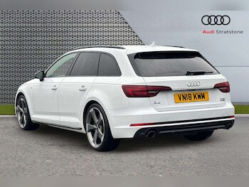 Used Audi A4 2018 for sale - 77032231: Photo