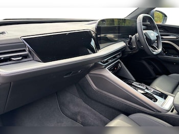 Used Audi Q5 2025 for sale - 79351724: Photo