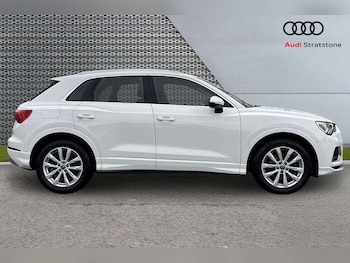 Used Audi Q3 2019 for sale - 76442414: Photo
