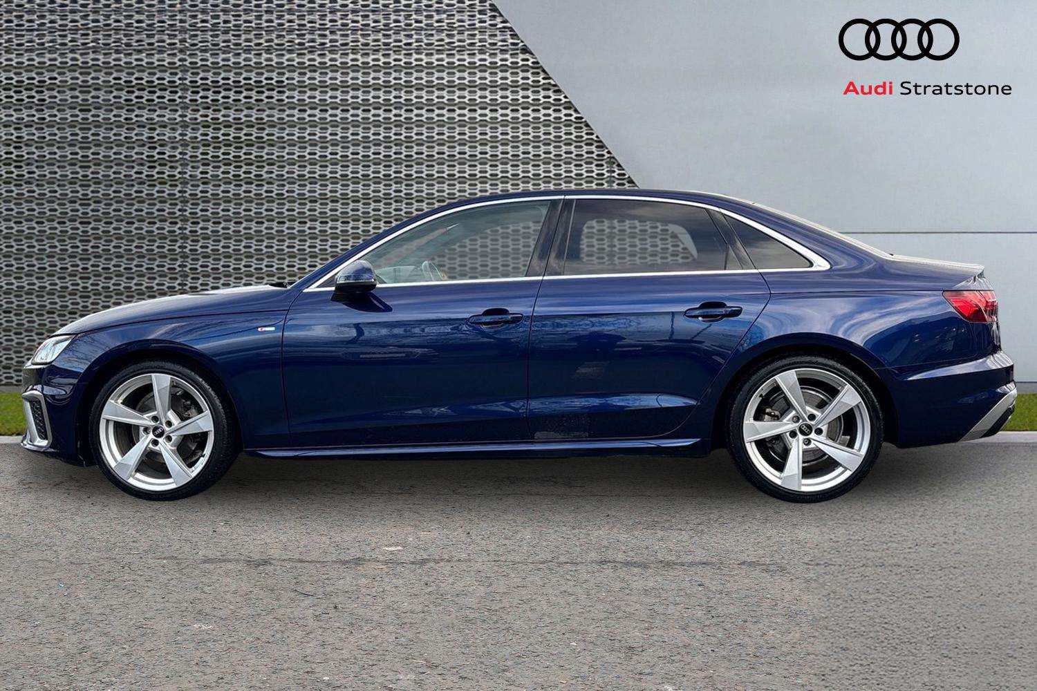 Used Audi A4 2023 for sale - 76761070: Photo 8