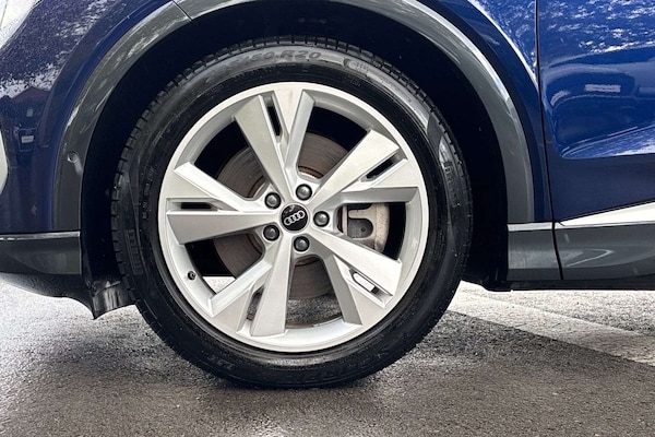 Used Audi Q4 e-tron 2023 for sale - 76286371: Photo 11