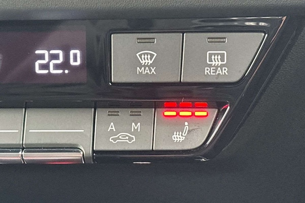Used Audi Q4 e-tron 2023 for sale - 76286371: Photo 30