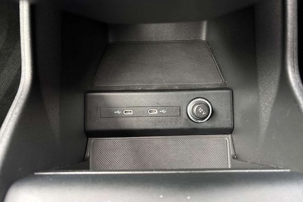 Used Audi Q4 e-tron 2023 for sale - 76286371: Photo 32