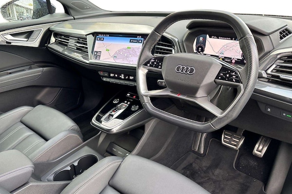 Used Audi Q4 e-tron 2023 for sale - 76286371: Photo 6