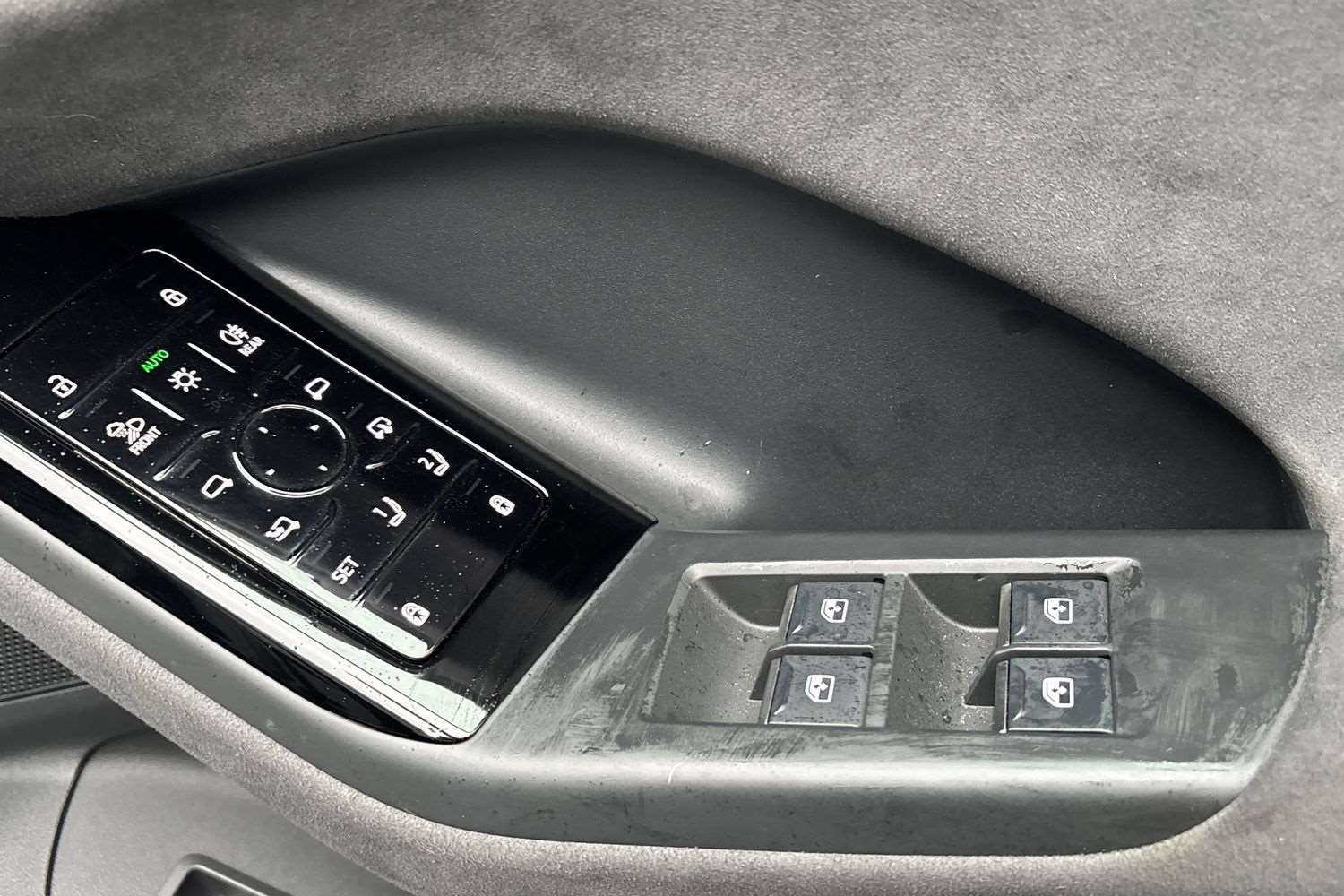 Used Audi Q6 e-tron 2025 for sale - 77972489: Photo 14