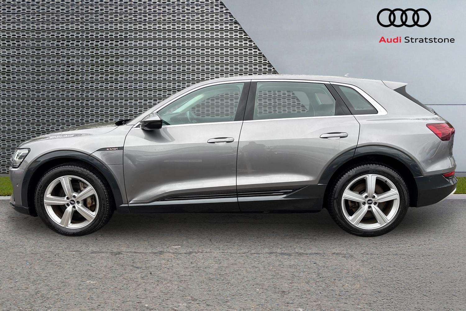 Used Audi e-tron 2021 for sale - 77577236: Photo 13